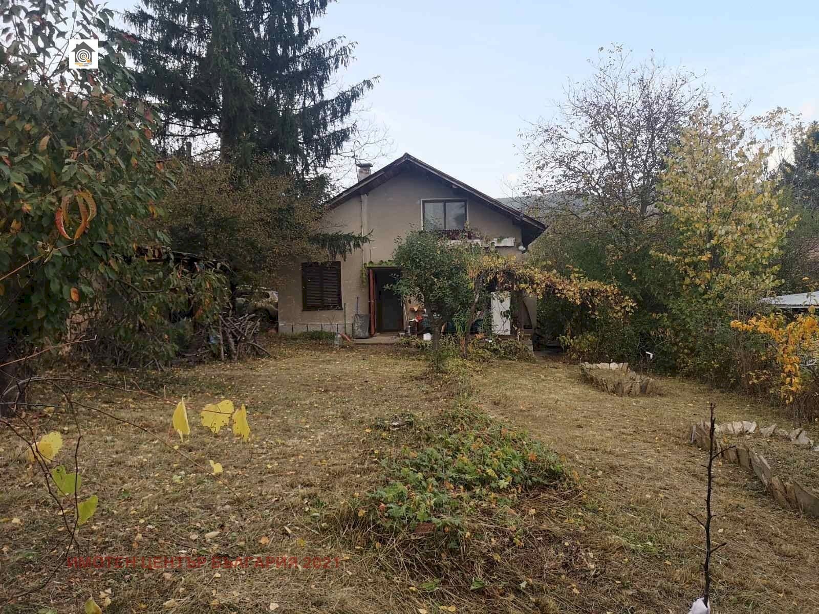 Villa Svoge - photo 1