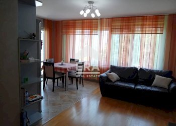 Three-room apartment Stara Zagora (neighborhood Център) - photo 1