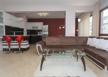 Trilocale Sofia (zona Стрелбище) - foto 1