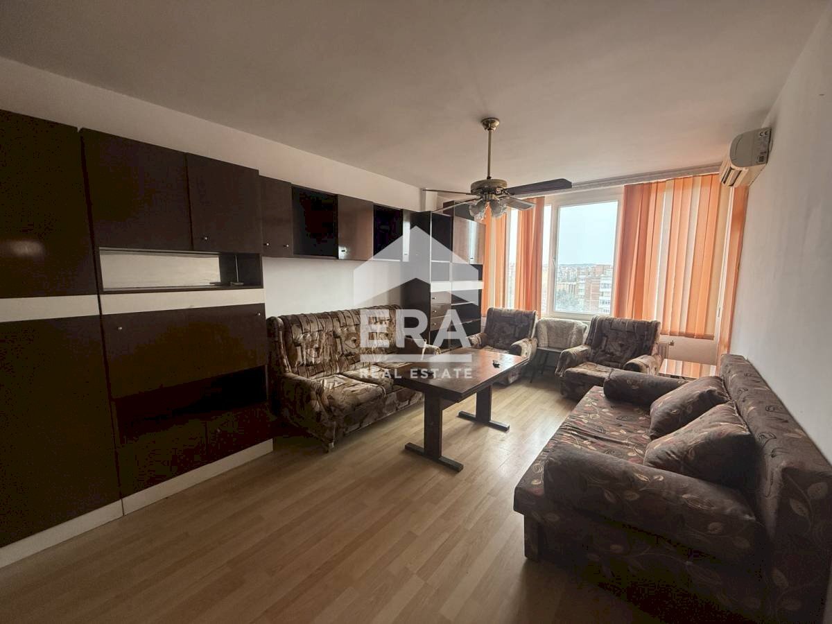 Trilocale Кольо Фичето, Veliko Tarnovo - foto 1