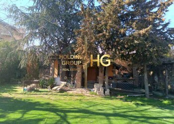 Independent house Varna (neighborhood м-т Траката) - photo 1
