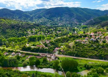 Вили м 'Калугерица', Своге - фото 1