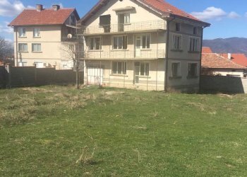 Самостоятелна къща с. Ягода, Мъглиж - фото 1