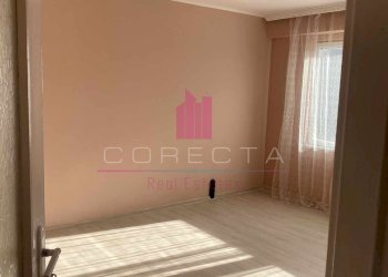 Trilocale Ruse (zona Чародейка - Юг) - foto 1