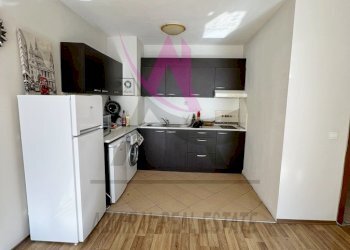 Two-room apartment Varna (neighborhood Левски 1) - photo 1