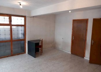 Office Централна поща, Varna (neighborhood Център) - photo 1
