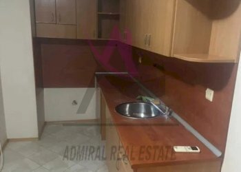 Three-room apartment Varna (neighborhood Колхозен пазар) - photo 1