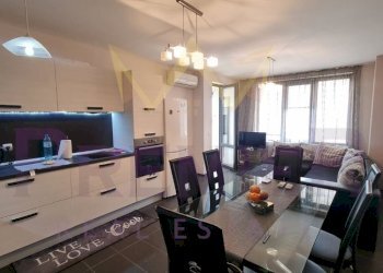 Three-room apartment к.к. Св.Св. Константин и Елена, Varna - photo 1