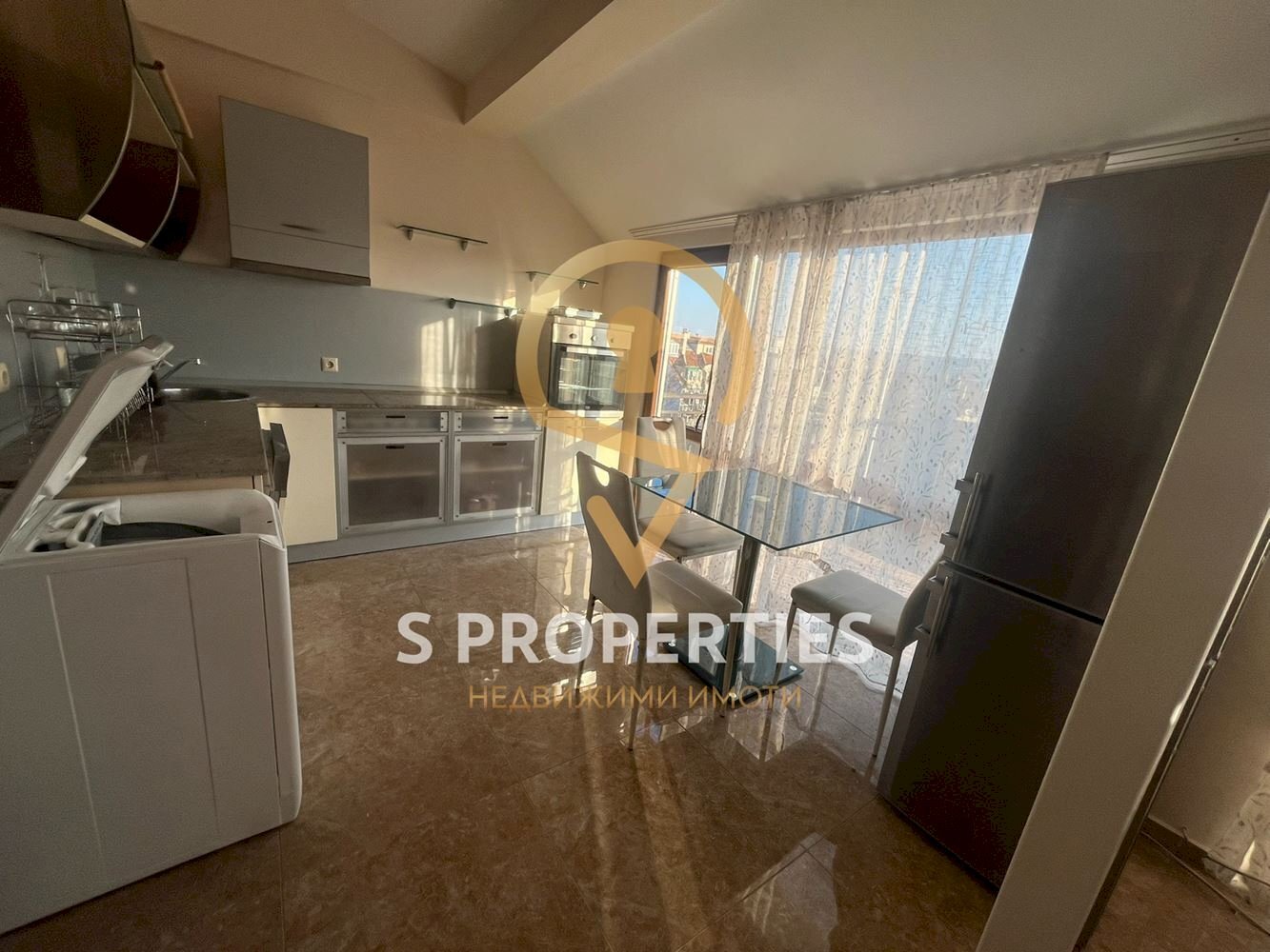 Four-room apartment Varna (neighborhood Център) - photo 1