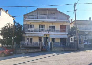 Сграда MM3X+CQ Άνω Σταυρός, Ελλάδα, Гърция - фото 1