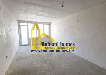 Trilocale Plovdiv (zona Съдийски) - foto 1