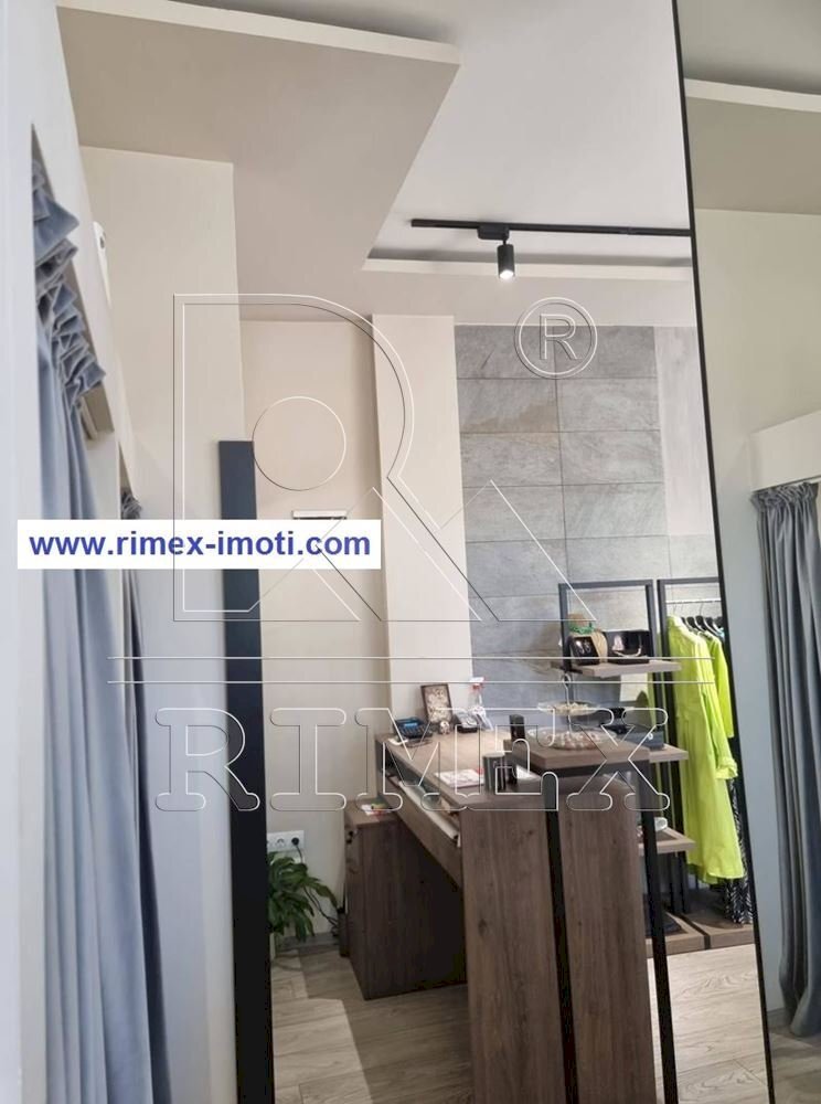 Shop Plovdiv (neighborhood Център) - photo 1