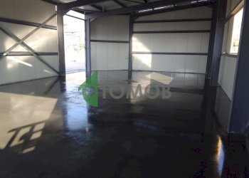 Magazzino Shumen (zona Дивдядово) - foto 1