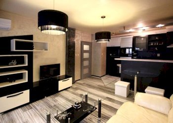 Two-room apartment Plovdiv (neighborhood Център) - photo 1