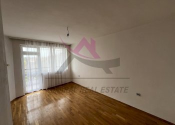 Four-room apartment ВАРНА, Varna (neighborhood Аспарухово) - photo 1
