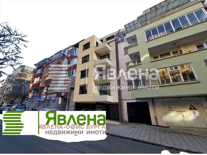 Apartment Burgas (neighborhood Възраждане) - photo 1