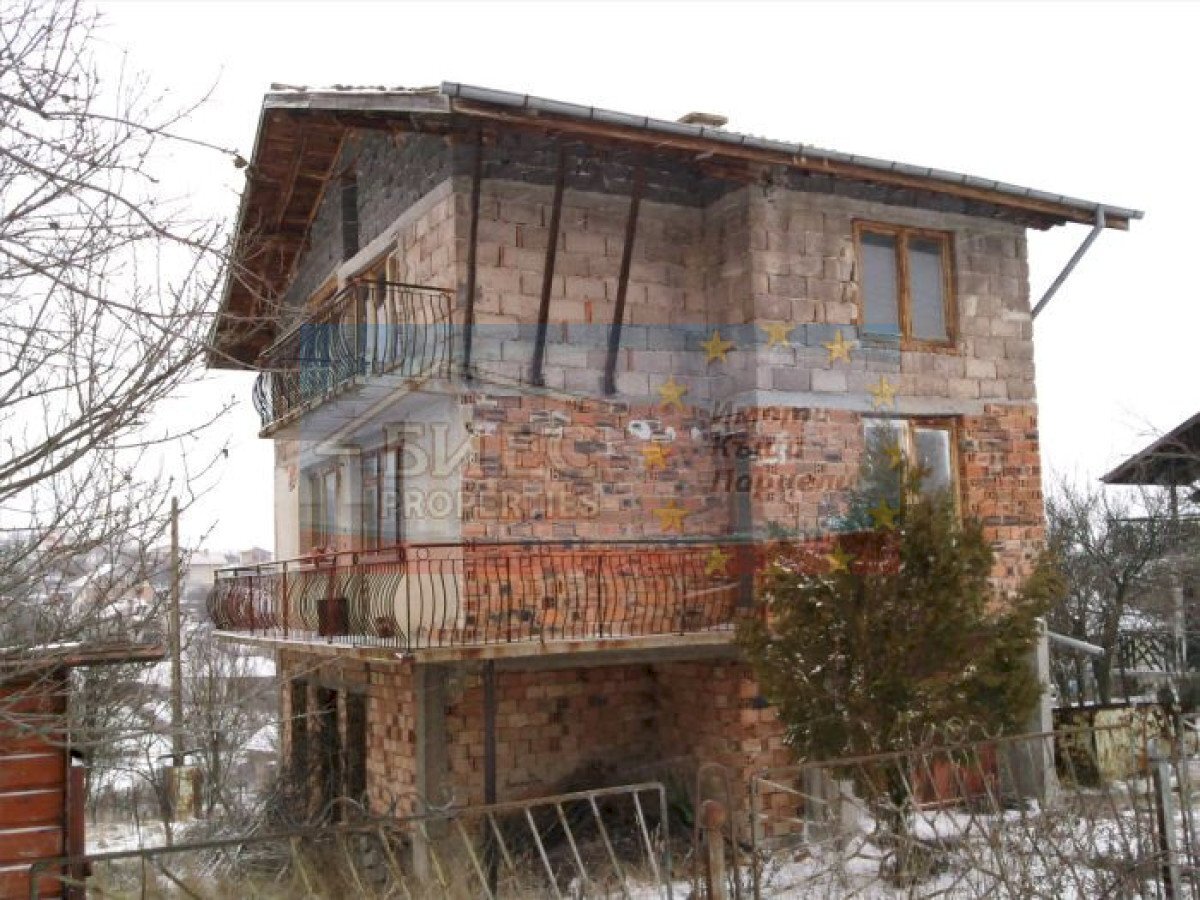 Casa indipendente с. Селищен дол, Pernik - foto 1