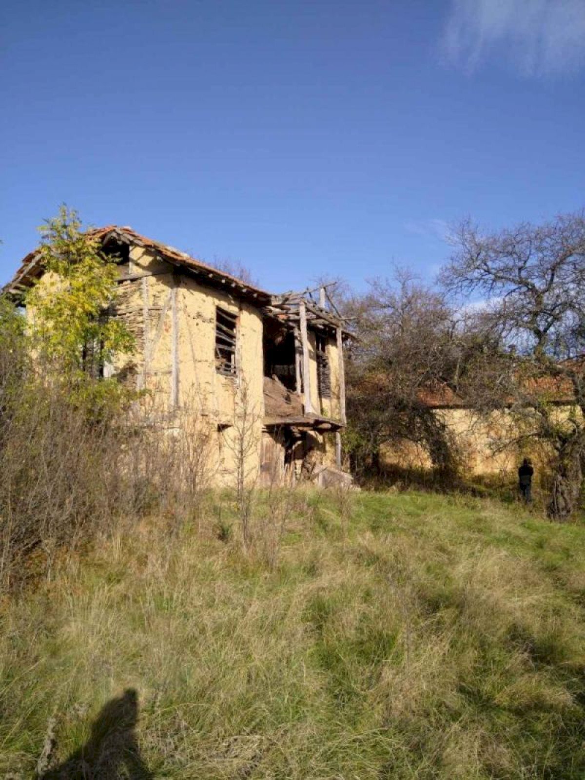 Самостоятелна къща с. Мурено, Земен - фото 1