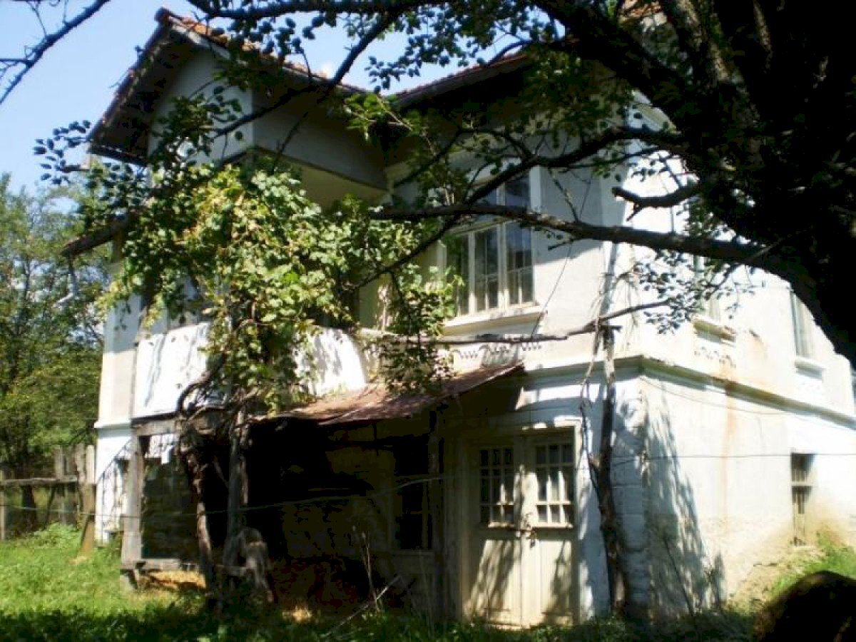 Independent house с. Осиковица, Pravec - photo 1