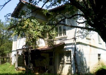 Independent house с. Осиковица, Pravec - photo 1