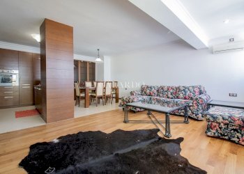 Three-room apartment Sofia (neighborhood Иван Вазов) - photo 1