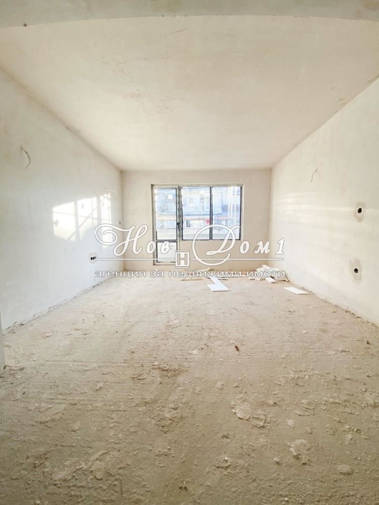 Two-room apartment Plovdiv (neighborhood Кършияка) - photo 1