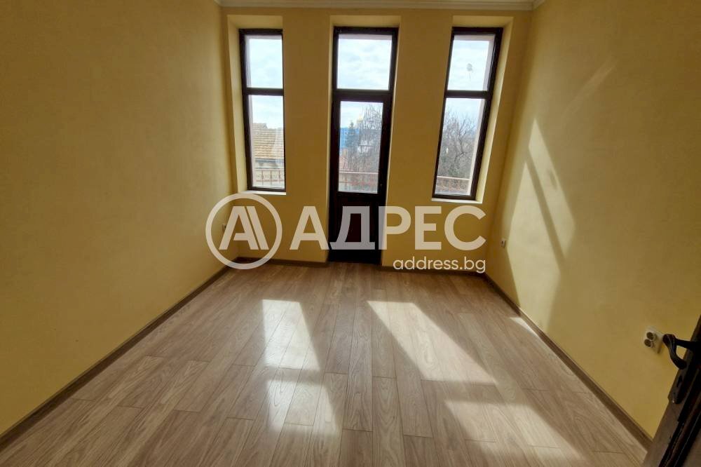 Офис Varna city, Варна - фото 1