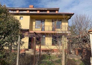 Independent house Kavarna - photo 1