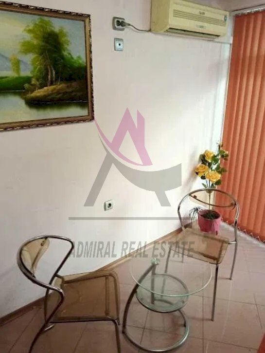 Ufficio Varna (zona Колхозен пазар) - foto 1