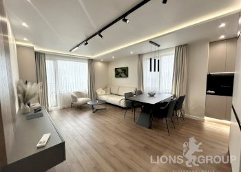 Trilocale Varna (zona Бриз) - foto 1