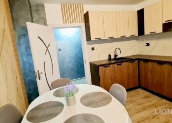 Four-room apartment Varna - photo 1