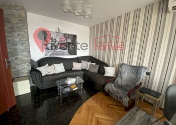 Four-room apartment Shumen (neighborhood Пазара) - photo 1