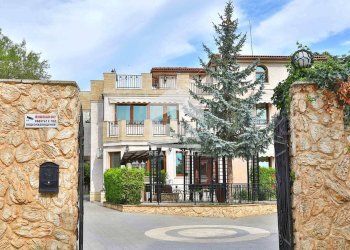 Villa Krushari - photo 1