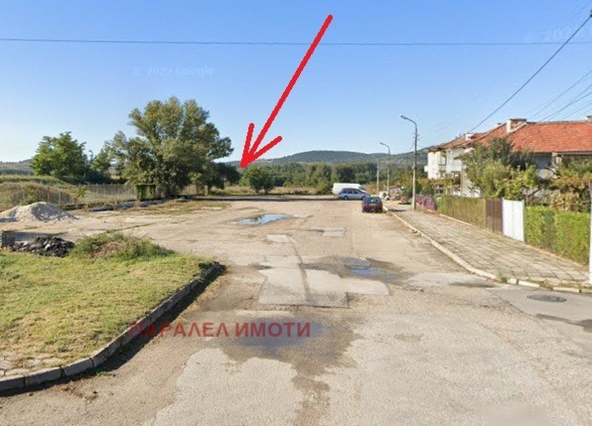 Земеделска земя гр. Баня, Карлово - фото 1