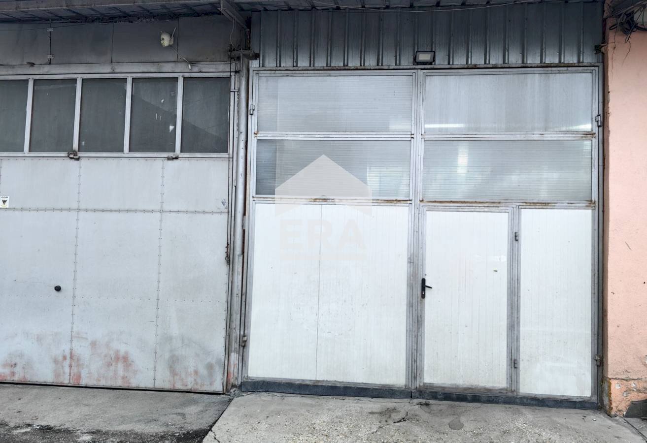 Magazzino Западна Промишлена Зона, Ruse - foto 1