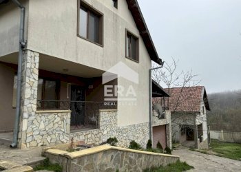 Villa Varna - foto 1