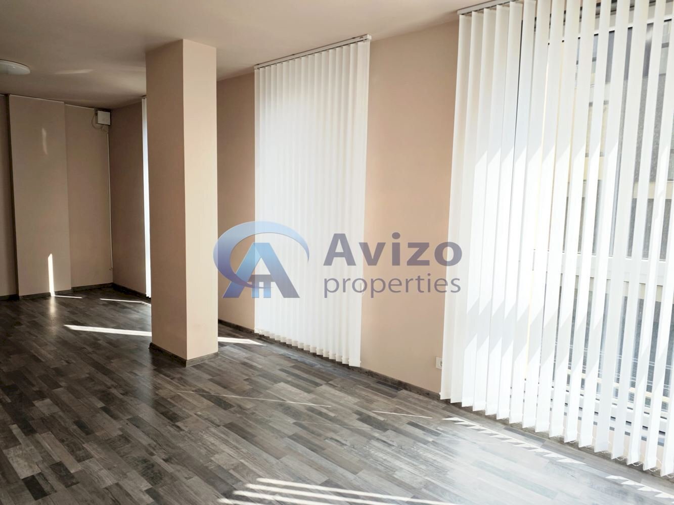 Office Sofia (neighborhood Сухата река) - photo 1