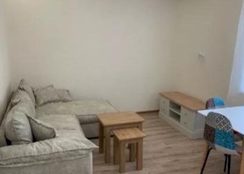 One-room apartment Plovdiv (neighborhood Център) - photo 1