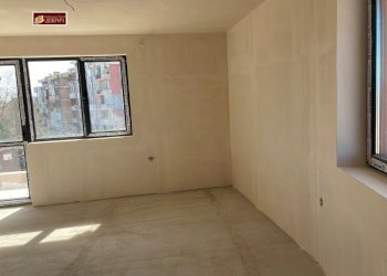 Apartment Dobrich - photo 1