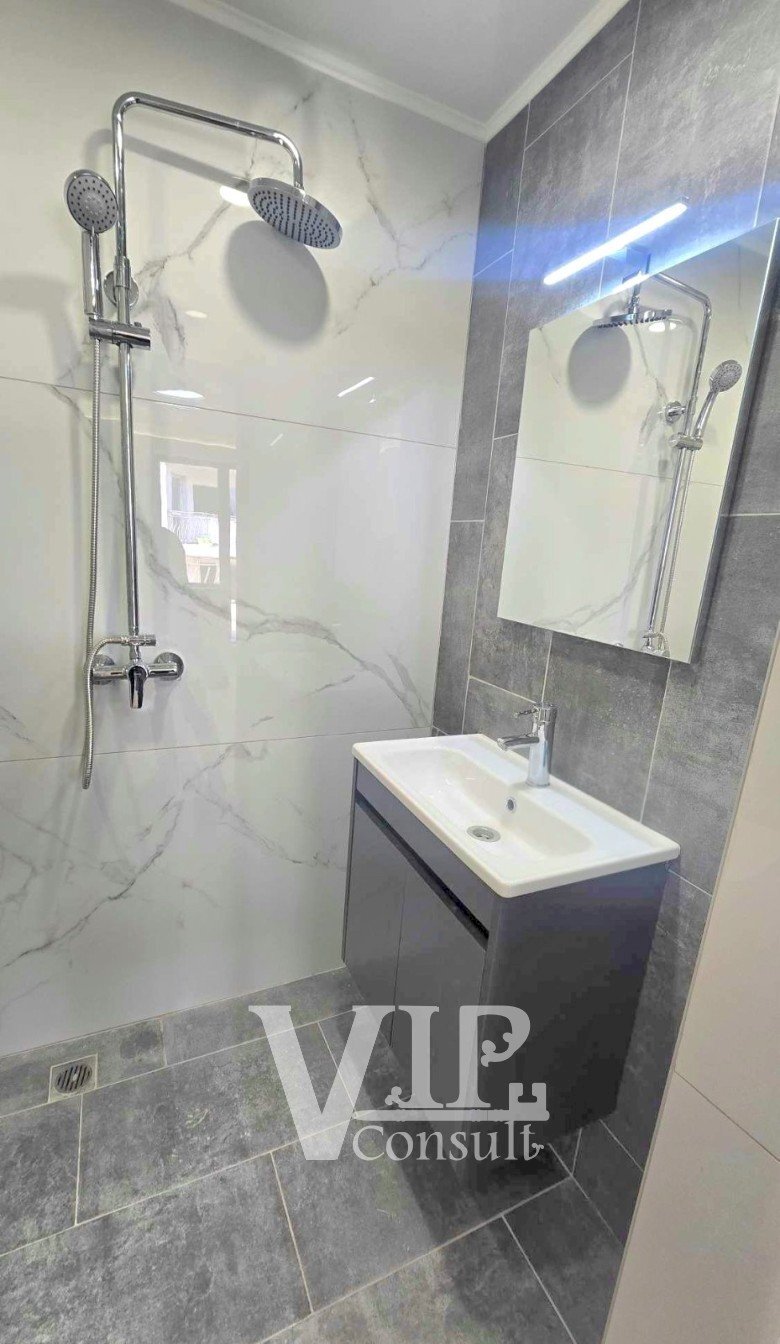 Monolocale Varna (zona Цветен квартал) - foto 1