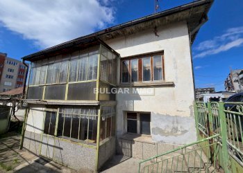 Villa Kresna - foto 1