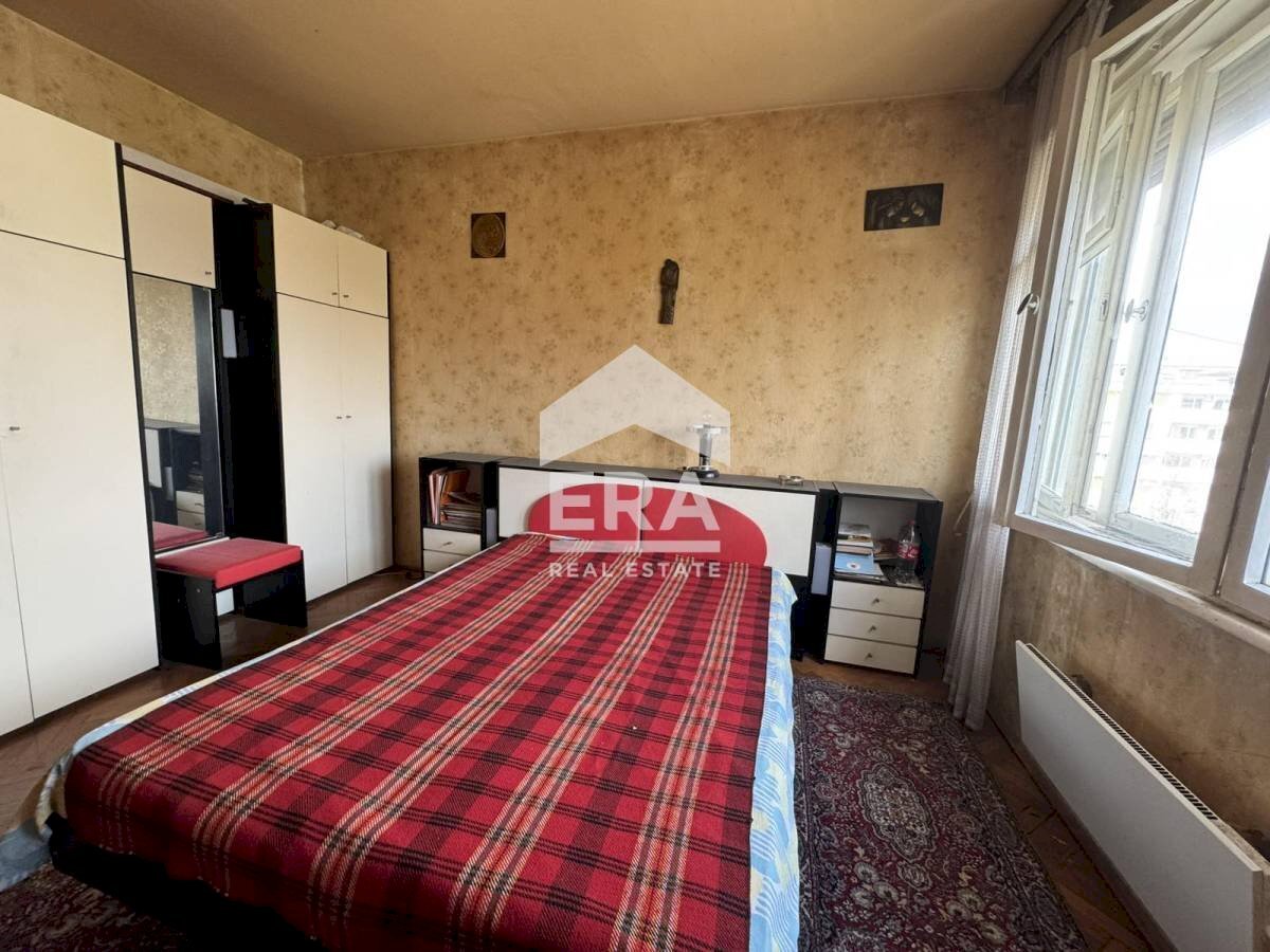 Three-room apartment Melekesskij - photo 1