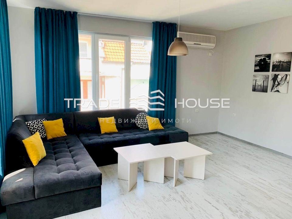 Apartment Plovdiv (neighborhood Младежки Хълм) - photo 1