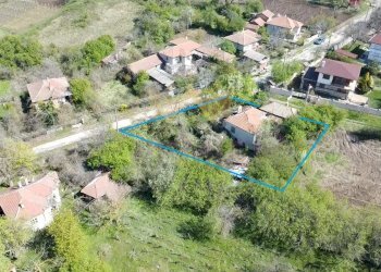 Independent house Dolni Chiflik - photo 1
