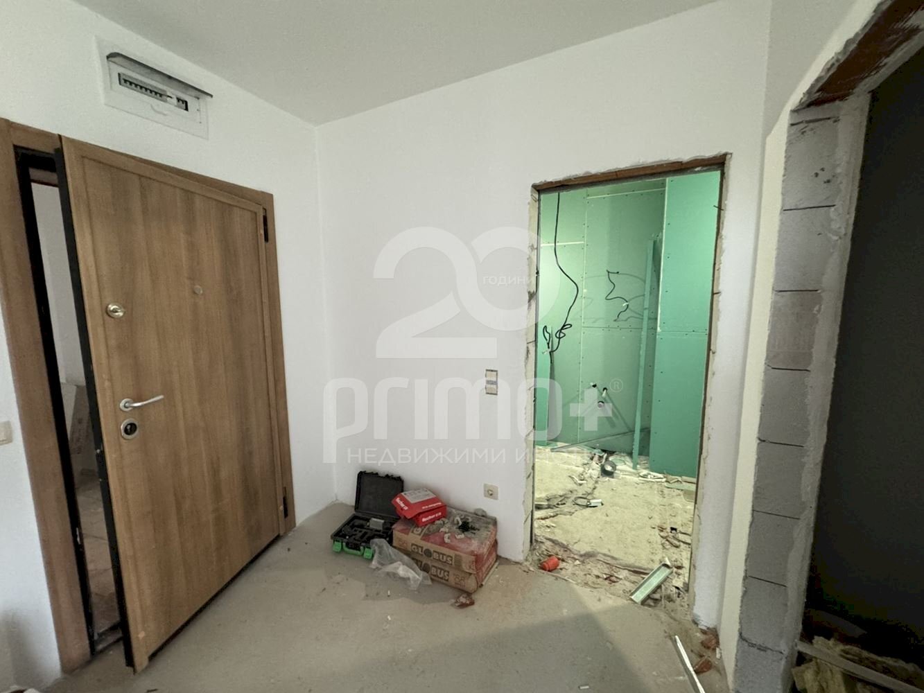 Three-room apartment Sofia (neighborhood Карпузица) - photo 1