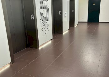 Ufficio Sofia (zona 7-ми 11-ти километър) - foto 1