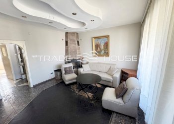 Three-room apartment Plovdiv (neighborhood Гагарин) - photo 1