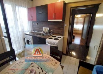 Apartment Shumen (neighborhood Пазара) - photo 1