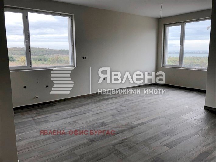 Apartment Burgas (neighborhood Меден рудник - зона Д) - photo 1