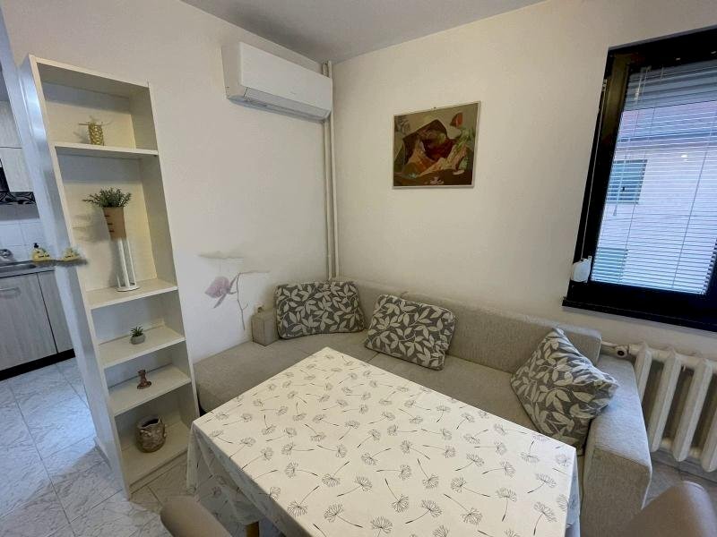 One-room apartment Sofia (neighborhood Гео Милев) - photo 1